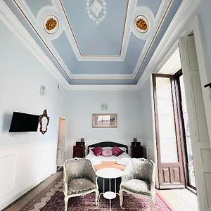 https://sofia-katane-suites.taorminaitalyhotels.com