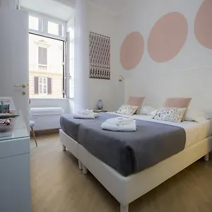 https://al-7-small-luxury-rooms.it-romehotels.com