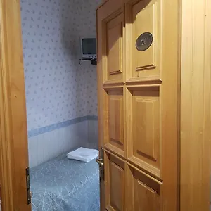Orbis 2* Rzym