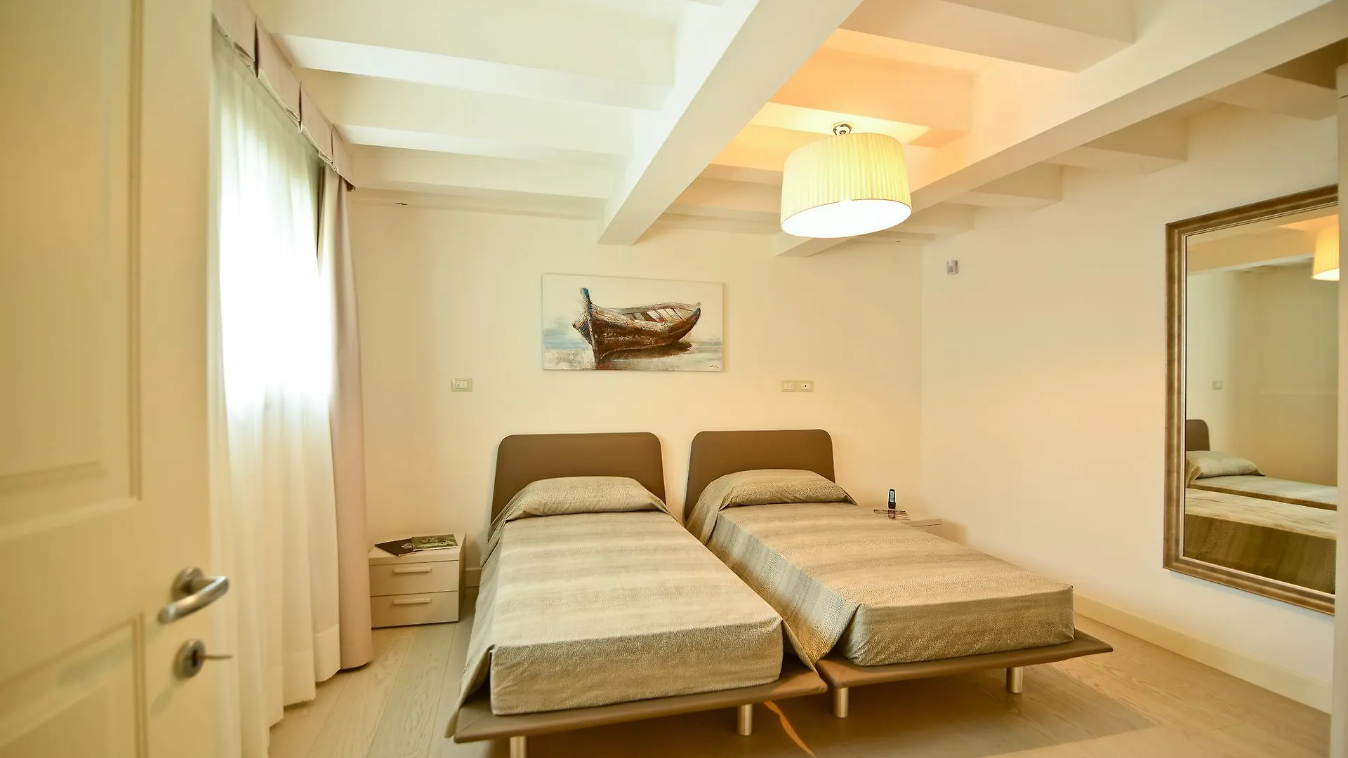 **** Hotel apartamentowy Residence La Fontaine Lido di Venezia Włochy